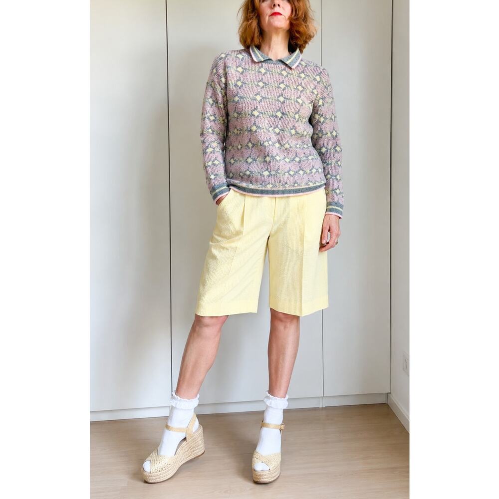 Vintage Womens Sweater size Small Oversized Geometric Print Collared Pink  80s